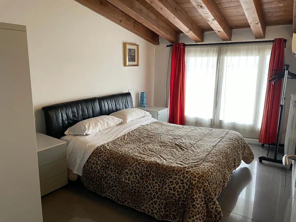 Milano Canal Apartments  Milan